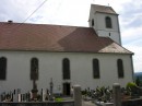 Vue de l'église St-Blaise de Bettlach. Cliché personnel (juin 2008)