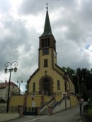 Vue de l'église de Seppois-le-Haut. Cliché personnel (juin 2008)