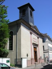 Vue du Temple St-Jean de Mulhouse. Cliché personnel (juin 2008)